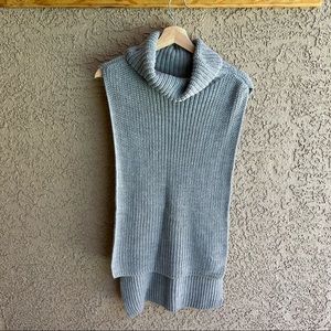 Turtleneck overlay sweater